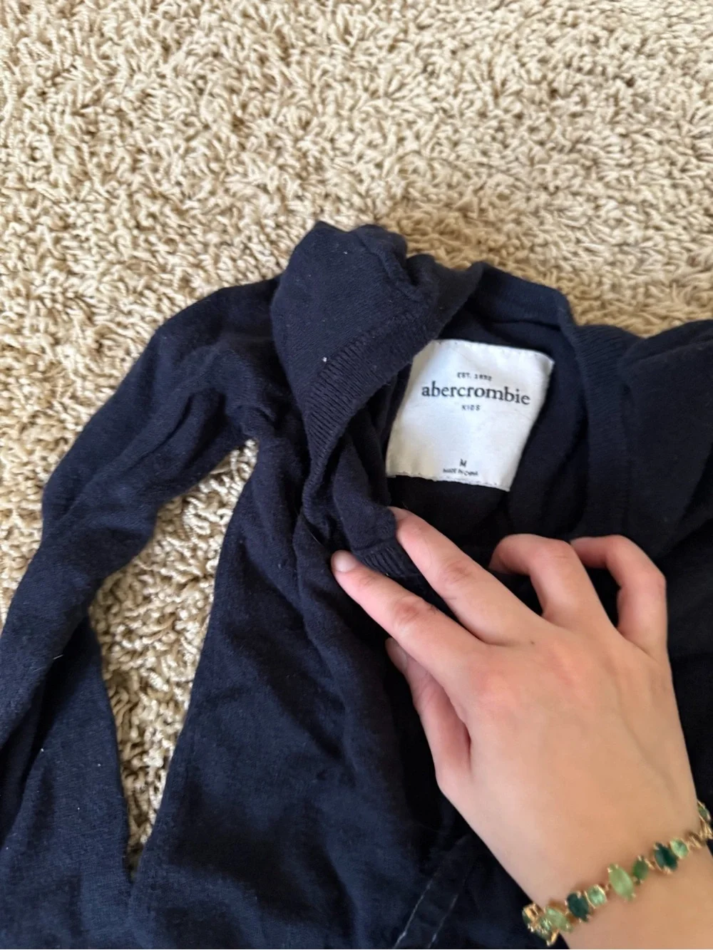 vintage abercrombie and fitch girls black sweater
